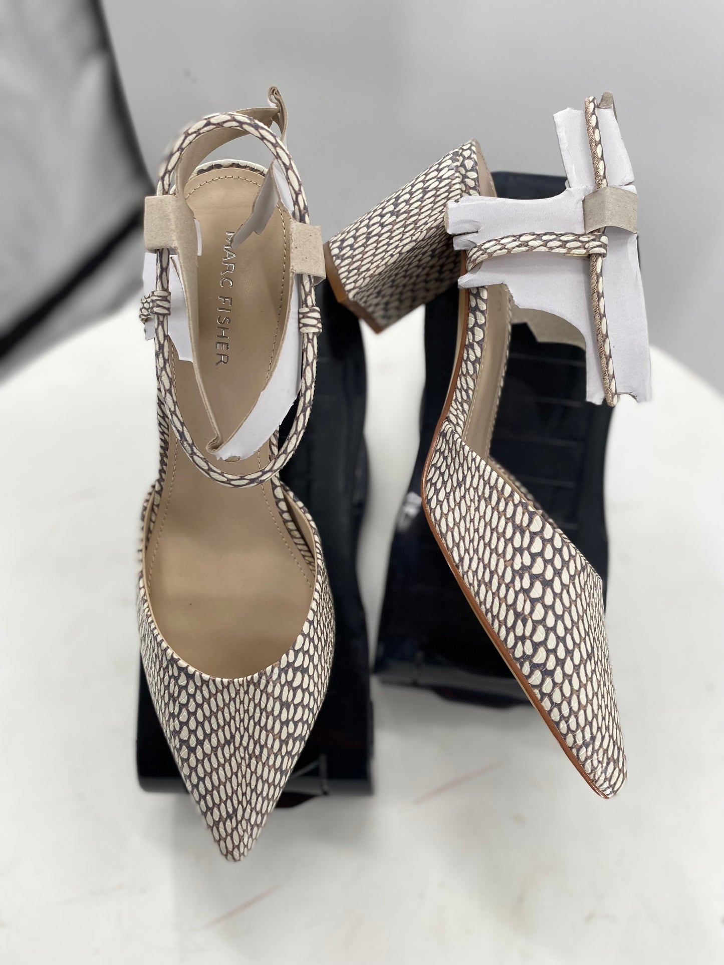 Women's Shoes