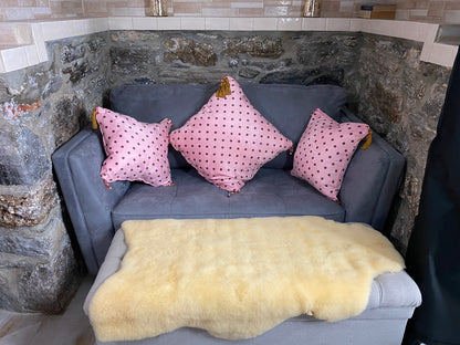 Accent pillows