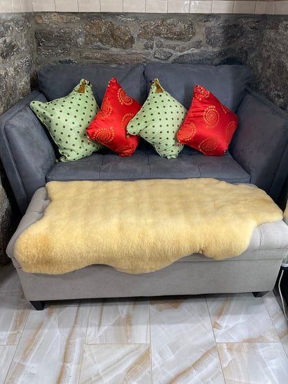Accent pillows