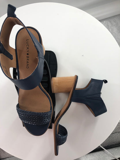 Woman's Sandal