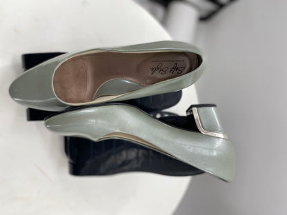 Women's Shoes