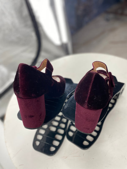 Women's Shoes